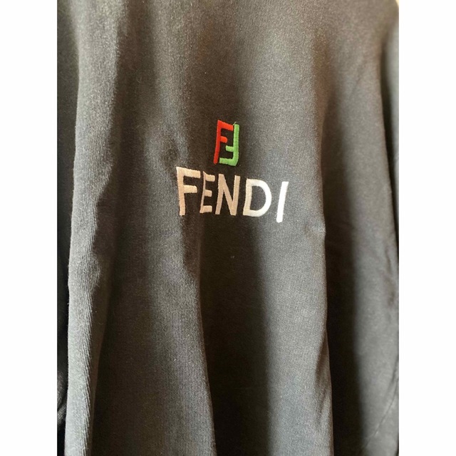 FENDI☆ロゴトレーナー　正規品