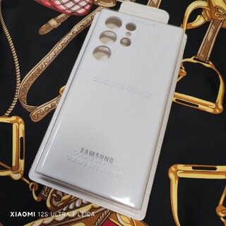 ギャラクシー(Galaxy)のSamsung Galaxy S23 Ultra ロゴ入り純正シリコンケース 白(Androidケース)