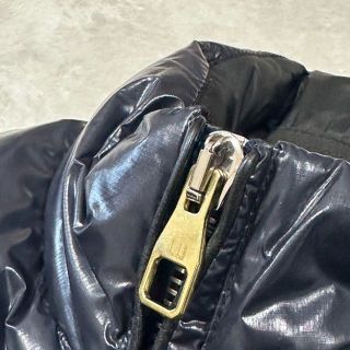 Dunhill - ダンヒル 現行モデル ダークネイビー ダウンベスト Sサイズ