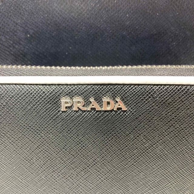 週末限定！PRADA プラダ　サフィアーノ　財布