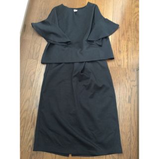 ザラ(ZARA)の【新品未使用】【2点】トップス•スカート(セット/コーデ)