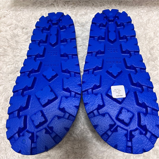新品 PRADA プラダ 三角ロゴ ラバー スライド サンダル ベナッシ