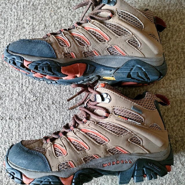 MERRELL(メレル)のメレル　MERRELL　登山靴　レディース　24cm レディースの靴/シューズ(スニーカー)の商品写真