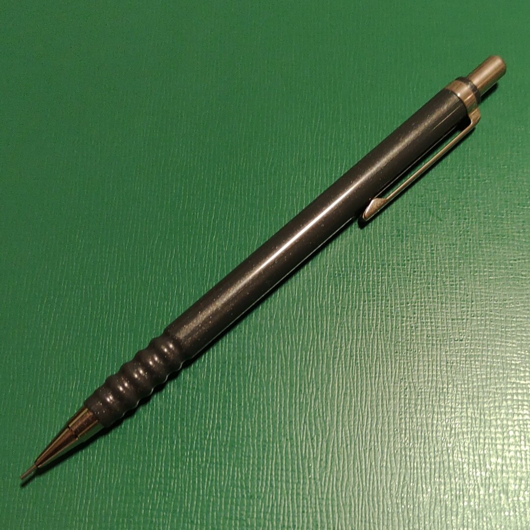 rotring - rotring Tikky special 0.5 グレーの通販 by rotring - rotring Tikky special 0.5 グレーの通販 by