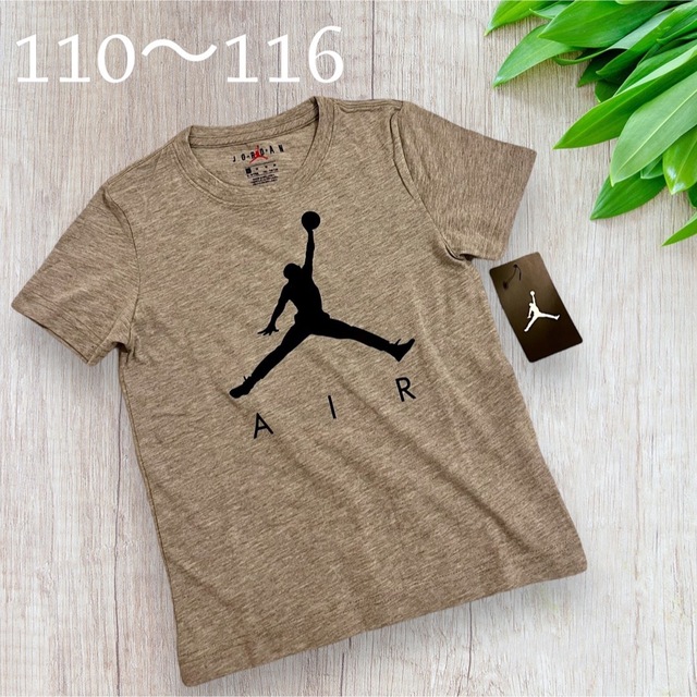 Jordan Brand（NIKE） - 新品タグ付き✴︎ジョーダン Tシャツ 110 ...