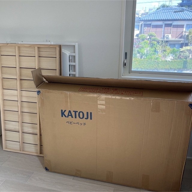 KATOJI(カトージ)のKATOJI ベビーベッド ハイポジション アーチ ホワイト KATOJI キッズ/ベビー/マタニティの寝具/家具(ベビーベッド)の商品写真