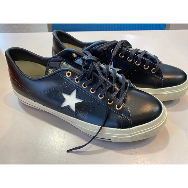 CONVERSE(コンバース)の日本製 コンバース ワンスター 黒×白 ゴールドアイレット 27センチ 新品 メンズの靴/シューズ(スニーカー)の商品写真