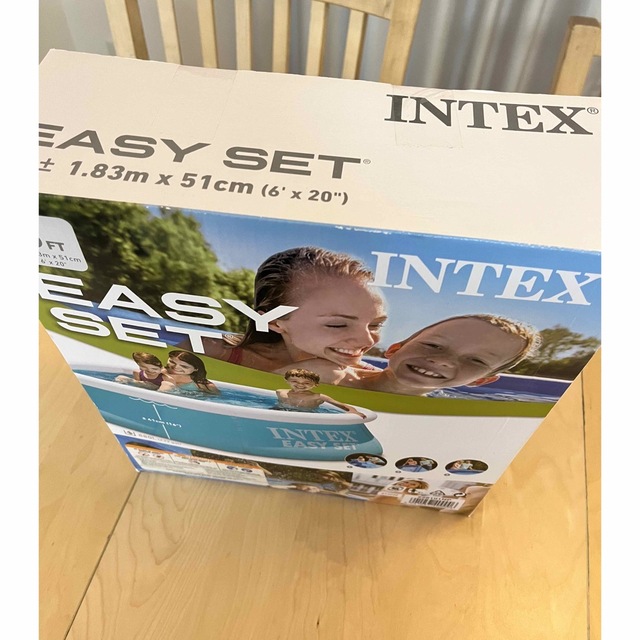 mi様専用　INTEX ビニールプール　新品 スポーツ/アウトドアのスポーツ/アウトドア その他(マリン/スイミング)の商品写真