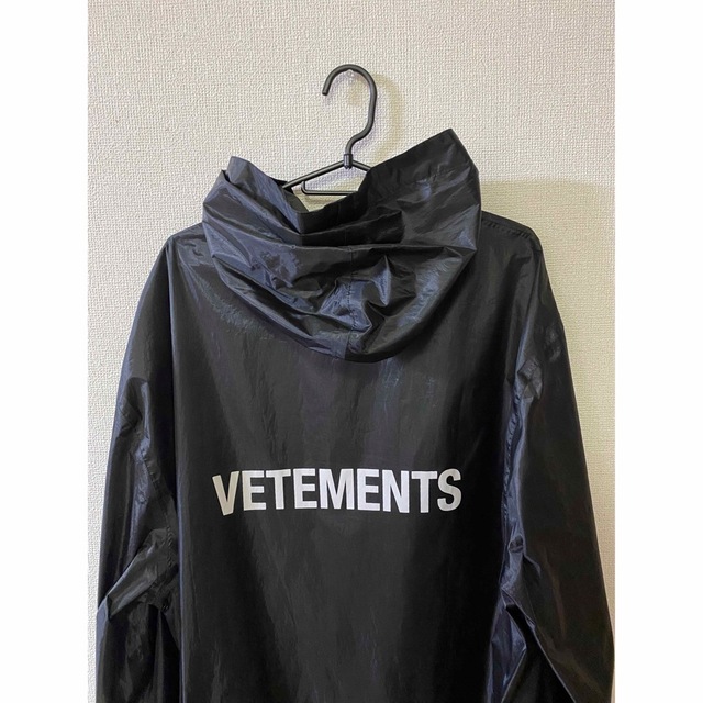 vetements オーバーサイズレインコート