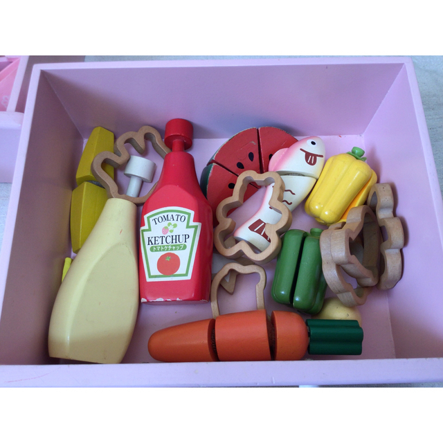 MOTHERHOUSE(マザーハウス)のMother garden 冷蔵庫　おままごとセット キッズ/ベビー/マタニティのおもちゃ(知育玩具)の商品写真