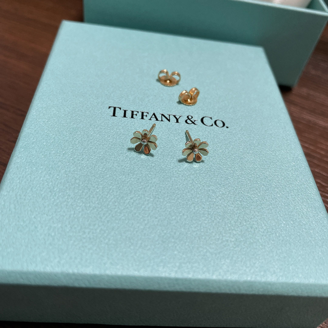 Tiffany & Co.(ティファニー)のティファニー フラワーピアス レディースのアクセサリー(ピアス)の商品写真