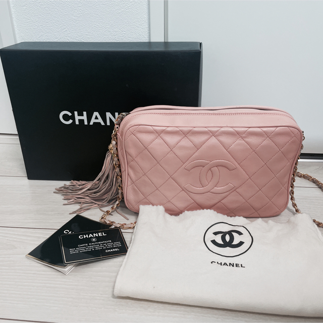 ヴィンテージ　CHANEL  ピンクマトラッセ　フリンジ付き