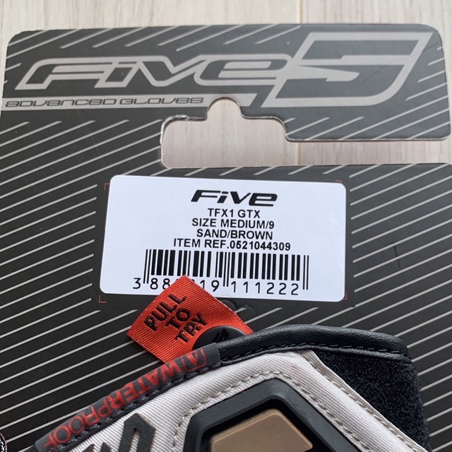 ファイブ アドベンチャー グローブ  FIVE TFX1 GTX  自動車/バイクのバイク(装備/装具)の商品写真