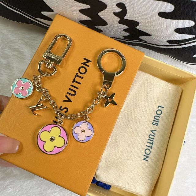 ✪♖大人気✪ルイヴィトン Spring キーホルダー バッグチャーム 【人気