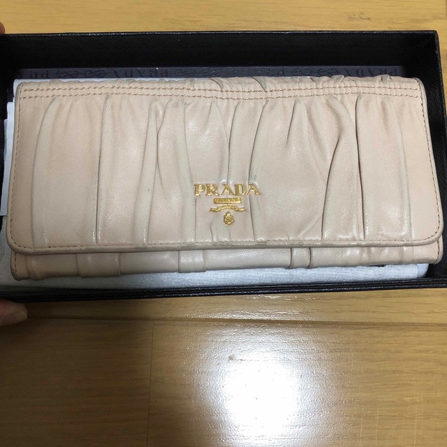 ファッション小物PRADA 長財布