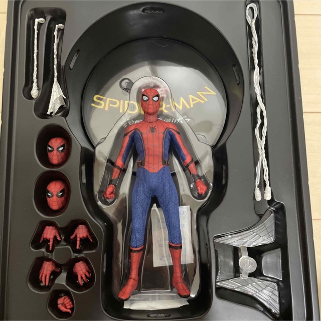 メズコ　スパイダーマン  mezco