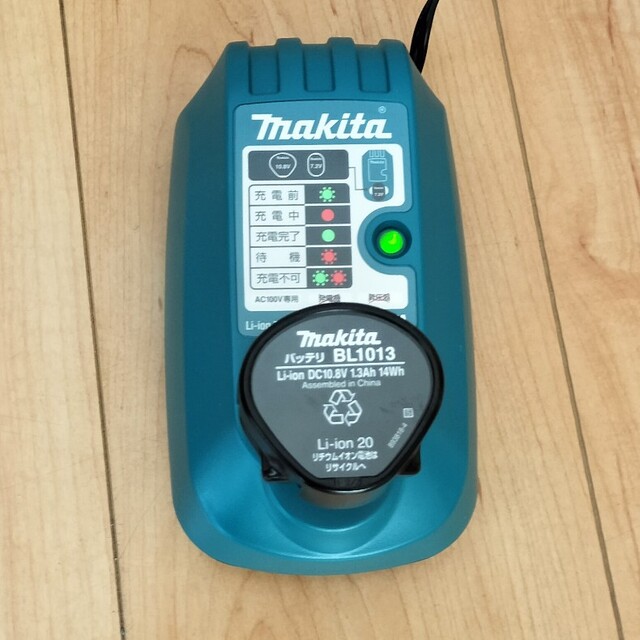 Makita(マキタ)のマキタ 充電式レシプロソー JR101DW 自動車/バイクのバイク(工具)の商品写真