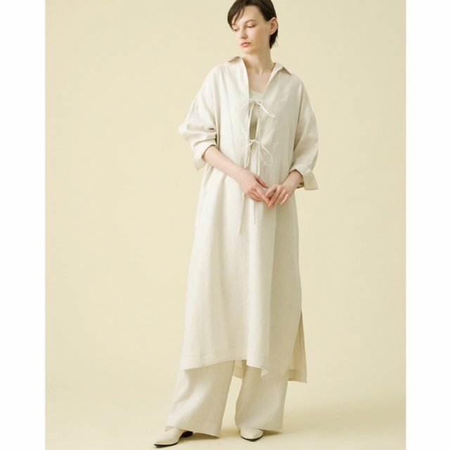 未着用 ebure ボタニカルリネン シャツワンピース アイボリー 【即発送