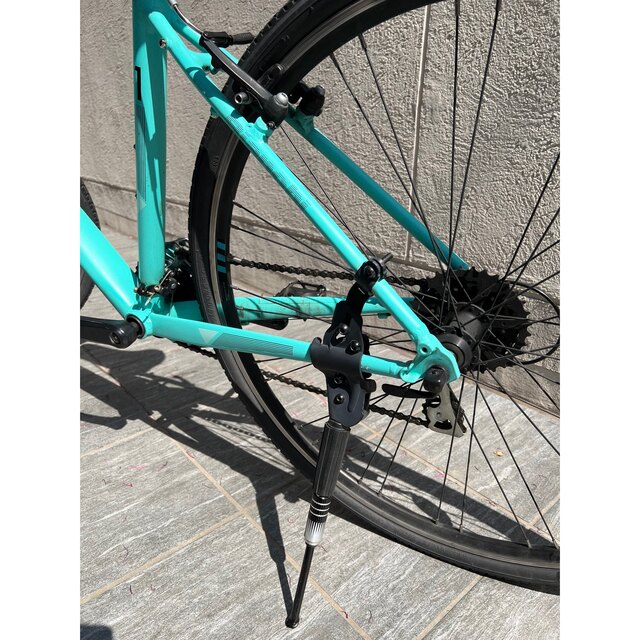 Bianchi(ビアンキ)の値下げ！Bianchi ビアンキ クロスバイク C-SPORT1 スポーツ/アウトドアの自転車(自転車本体)の商品写真