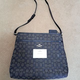 コーチ(COACH)の【新品】COACH　ショルダーバッグ(ショルダーバッグ)