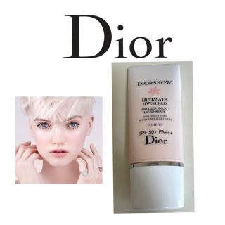 ディオール(Dior)のディオール　スノーUVシールドトーンアップ(乳液/ミルク)