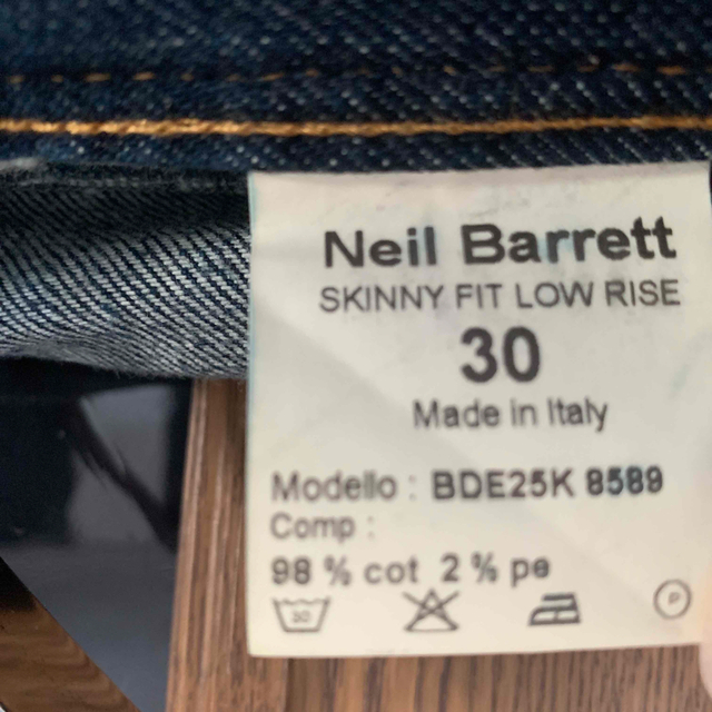 NEIL BARRETT(ニールバレット)のNeil Barrett セルヴィッチ/ストレッチデニムパンツ メンズのパンツ(デニム/ジーンズ)の商品写真
