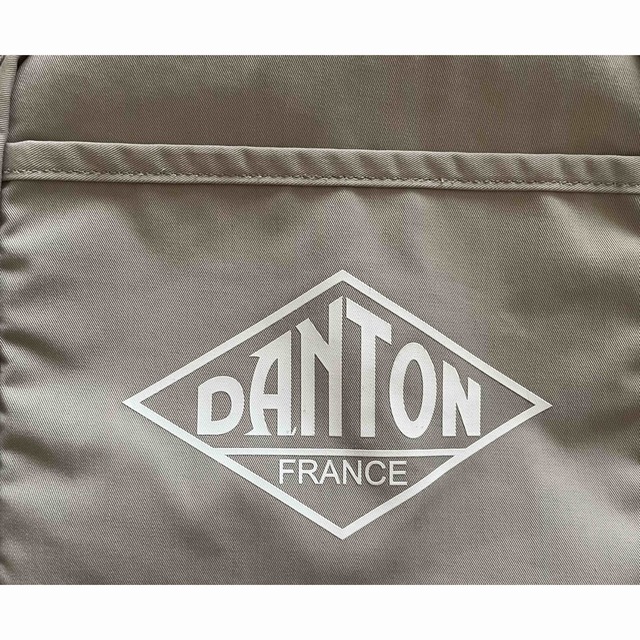 DANTON(ダントン)のDANTON  スクエアショルダーバッグ  新品未使用 レディースのバッグ(ショルダーバッグ)の商品写真