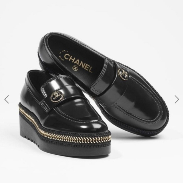 値下げ68000-58000CHANEL 新品　ローファー