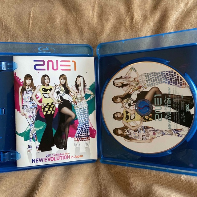 2NE1  Blu-ray