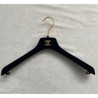 シャネル 押し入れ収納/ハンガーの通販 200点以上 | CHANELの シャネル 押し入れ収納/ハンガーの通販 200点以上 | CHANELの