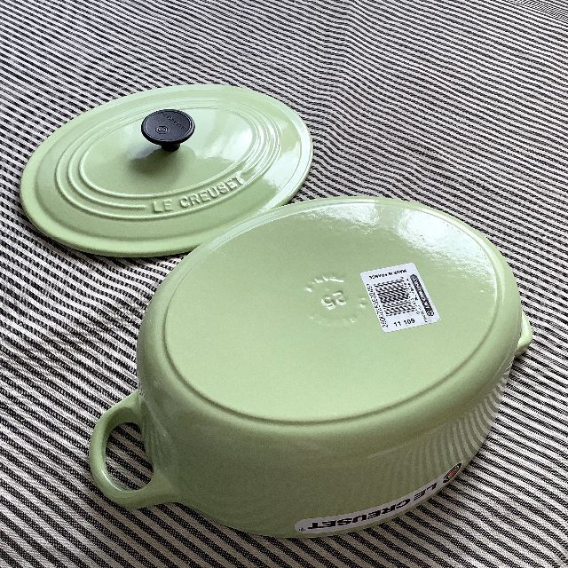 LE CREUSET - 【ルクルーゼジャポン正規品】ココットオバル 25 LE CREUSET - 【ルクルーゼジャポン正規品】ココットオバル 25