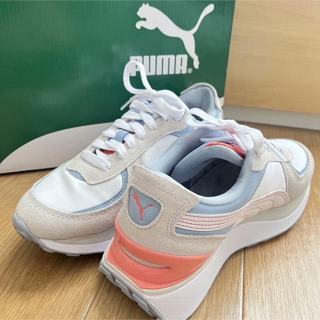 【美品】PUMA クルーズライダー　サテンスニーカー　23.5cm