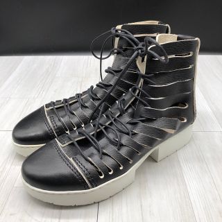 トリッペン(trippen)の美品 TRIPPEN トリッペン 23 グルカサンダル レザー ブラック 36(サンダル)