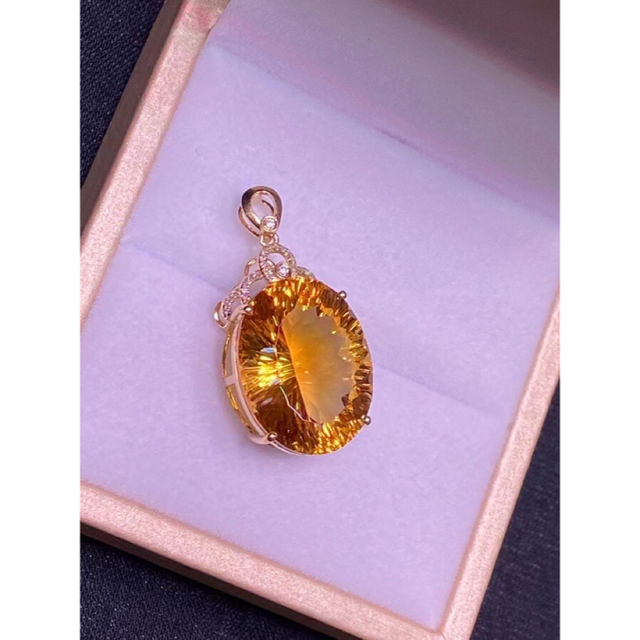 ⭐︎【高級】シトリン ペンダントトップ k18 3.6g-