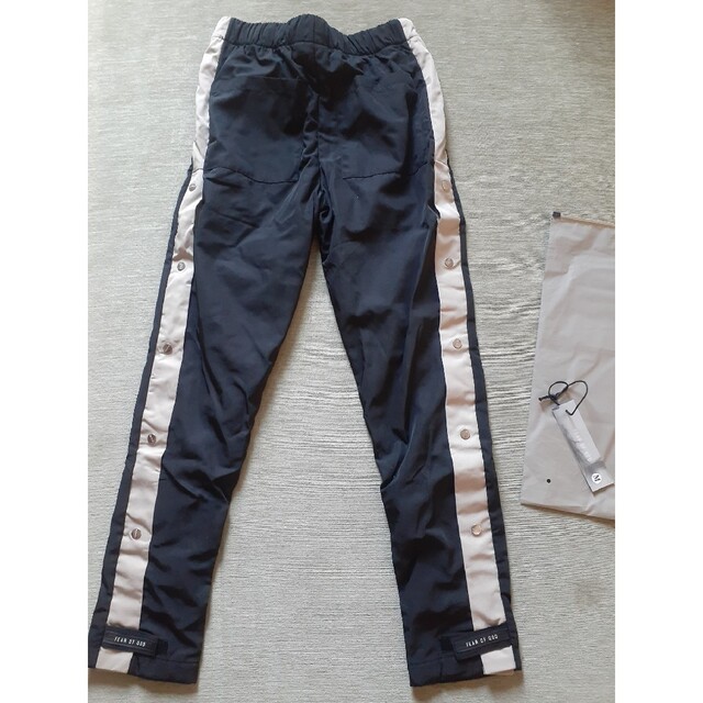 FOG Essentials フィアオブゴッド エッセンシャルズ ラインパンツM FOG Essentials フィアオブゴッド エッセンシャルズ ラインパンツM