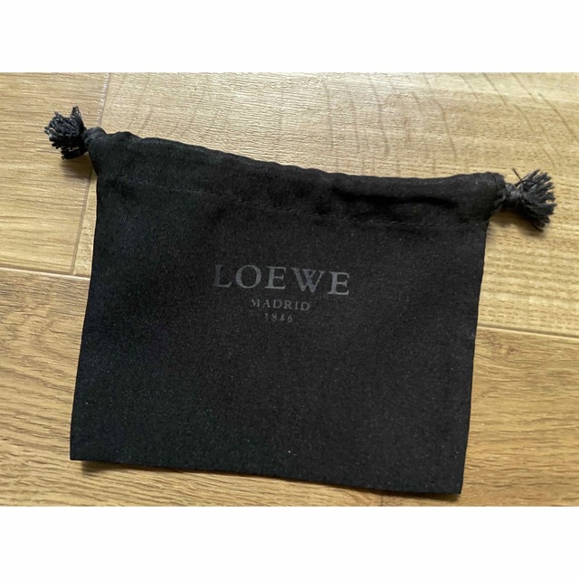 LOEWE(ロエベ)のLOEWE ブラックポーチ メンズのバッグ(その他)の商品写真