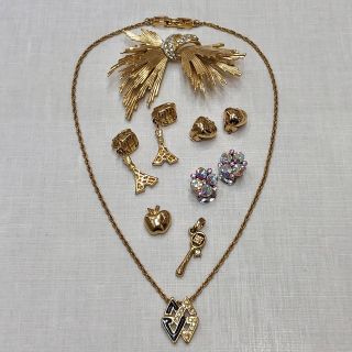 ジバンシィ(GIVENCHY)の◇美品！　ジバンシィ　アクセサリー7点セット◇(イヤリング)