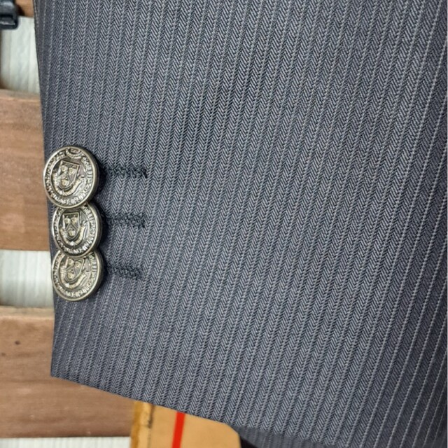 Roen(ロエン)のロエンセマンティックデザイン　ドレッシー　セットアップスーツ　Ｍサイズ　グレー メンズのスーツ(セットアップ)の商品写真