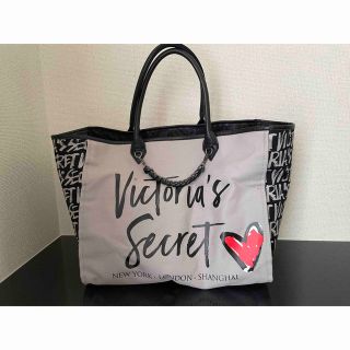 ヴィクトリアズシークレット(Victoria's Secret)の✔︎しみ様専用 【新品未使用】Victoria's secret トートバッグ(トートバッグ)