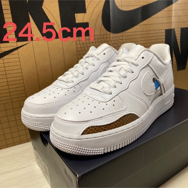 ナイキWMNS AIR FORCE 1 07 レディーススニーカー　24.5cm