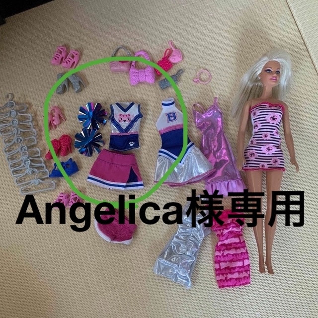 Barbie(バービー)のAngelica様専用　バービー人形　チア　 キッズ/ベビー/マタニティのおもちゃ(ぬいぐるみ/人形)の商品写真