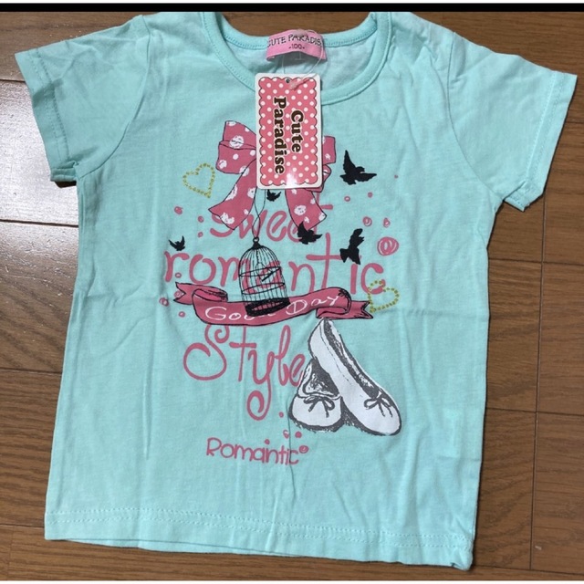 新品　Tシャツ　カットソー　半袖　リボン　100サイズ キッズ/ベビー/マタニティのキッズ服女の子用(90cm~)(Tシャツ/カットソー)の商品写真