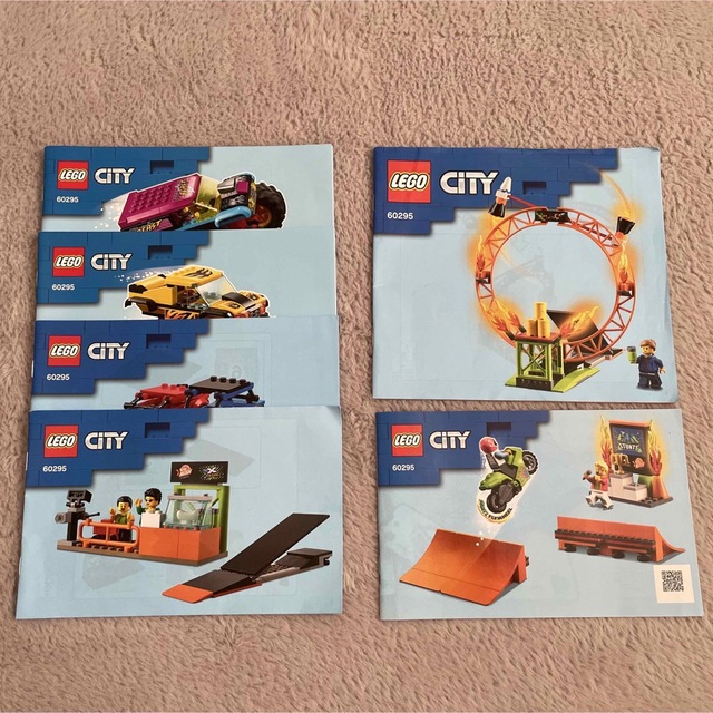 Lego(レゴ)のレゴ(LEGO)シティ　スタントショー・アリーナ　60295 エンタメ/ホビーのおもちゃ/ぬいぐるみ(その他)の商品写真
