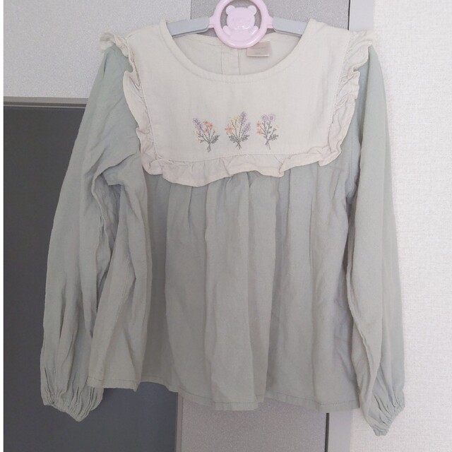 futafuta(フタフタ)のfutafuta 120cm 　子供服 キッズ/ベビー/マタニティのキッズ服女の子用(90cm~)(Tシャツ/カットソー)の商品写真