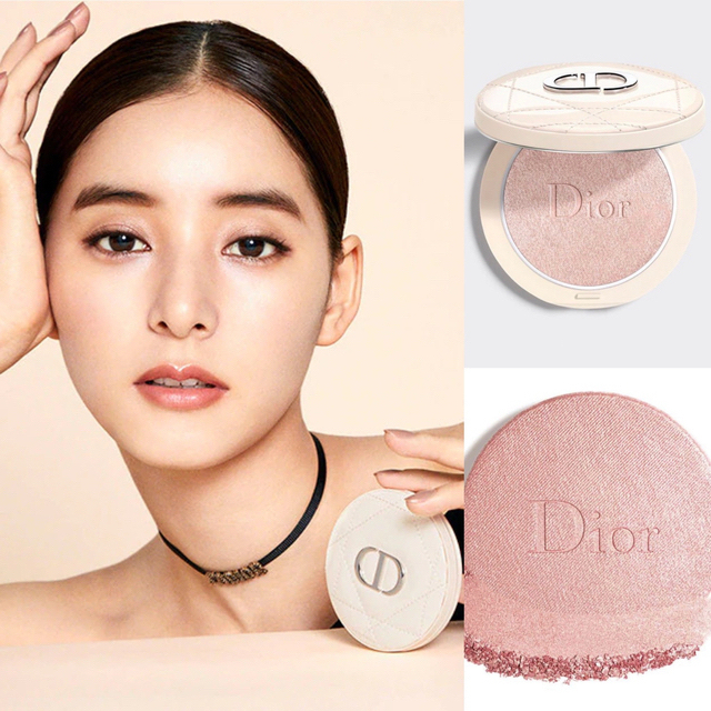 Dior(ディオール)のDior フォーエヴァー クチュール ルミナイザー ハイライト チーク02 人気 コスメ/美容のベースメイク/化粧品(フェイスカラー)の商品写真