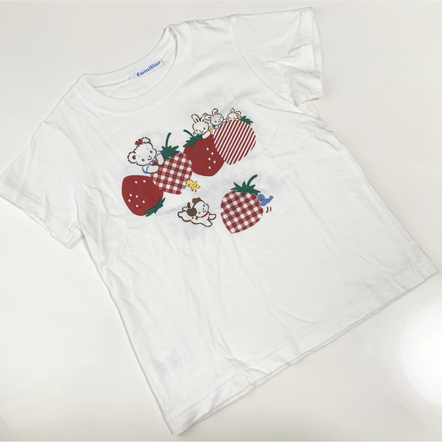 familiar(ファミリア)のファミリア おはなしTシャツ♡いちご♡100センチ キッズ/ベビー/マタニティのキッズ服女の子用(90cm~)(Tシャツ/カットソー)の商品写真