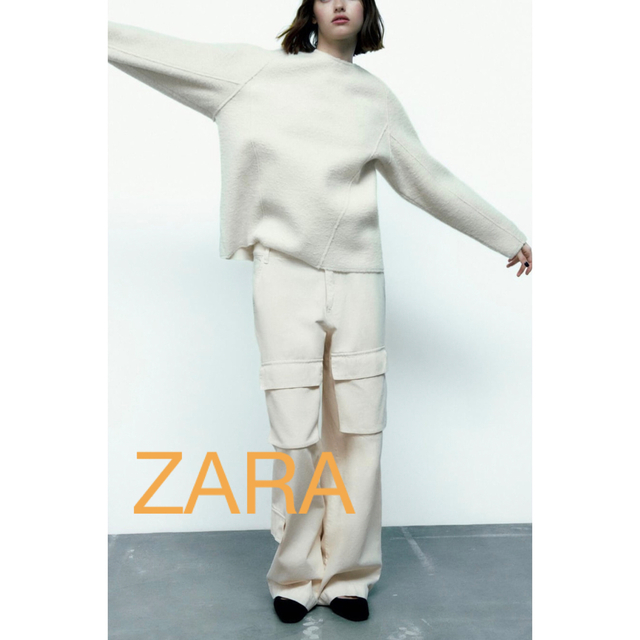 ZARA(ザラ)の【専用ページです】極美品【ZARA】ブークレオーバーサイズスウェットシャツ レディースのトップス(ニット/セーター)の商品写真