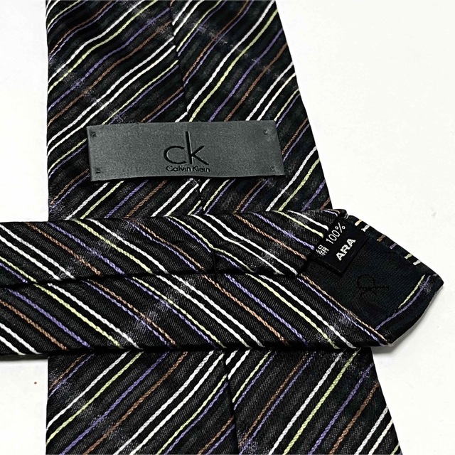 Calvin Klein(カルバンクライン)の✨極美品✨ Calvin Klein  カルバンクライン  ネクタイ  お洒落✨ メンズのファッション小物(ネクタイ)の商品写真