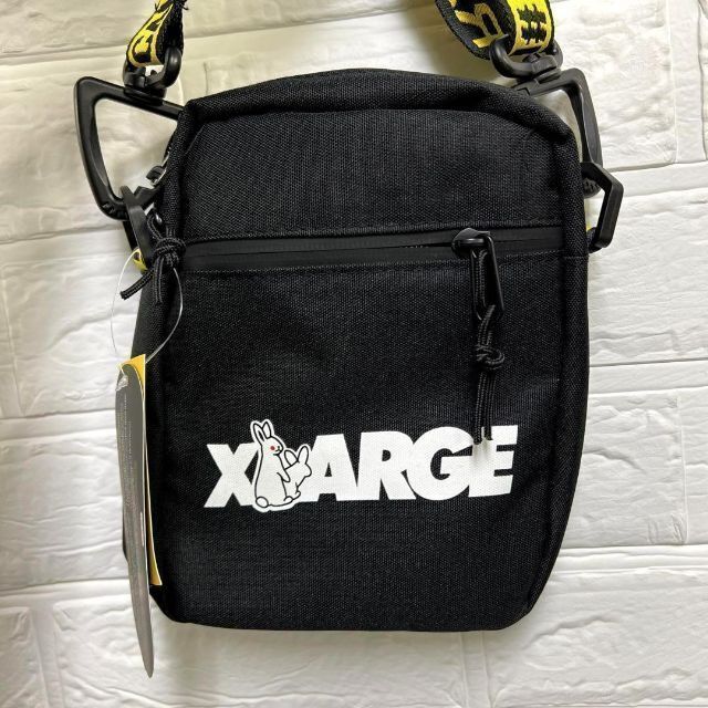 XLARGE(エクストララージ)のエクストララージエックスラージX-LARGEFR2ショルダーバッグブラック黒色 メンズのバッグ(ショルダーバッグ)の商品写真