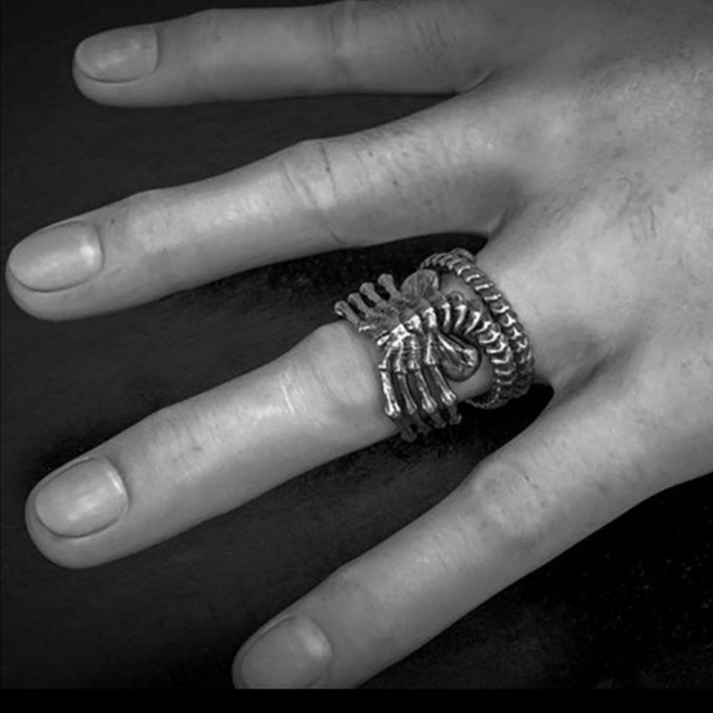 【SLME】リング メンズ アクセサリー シルバー ハンド 指輪 22号 レディースのアクセサリー(リング(指輪))の商品写真